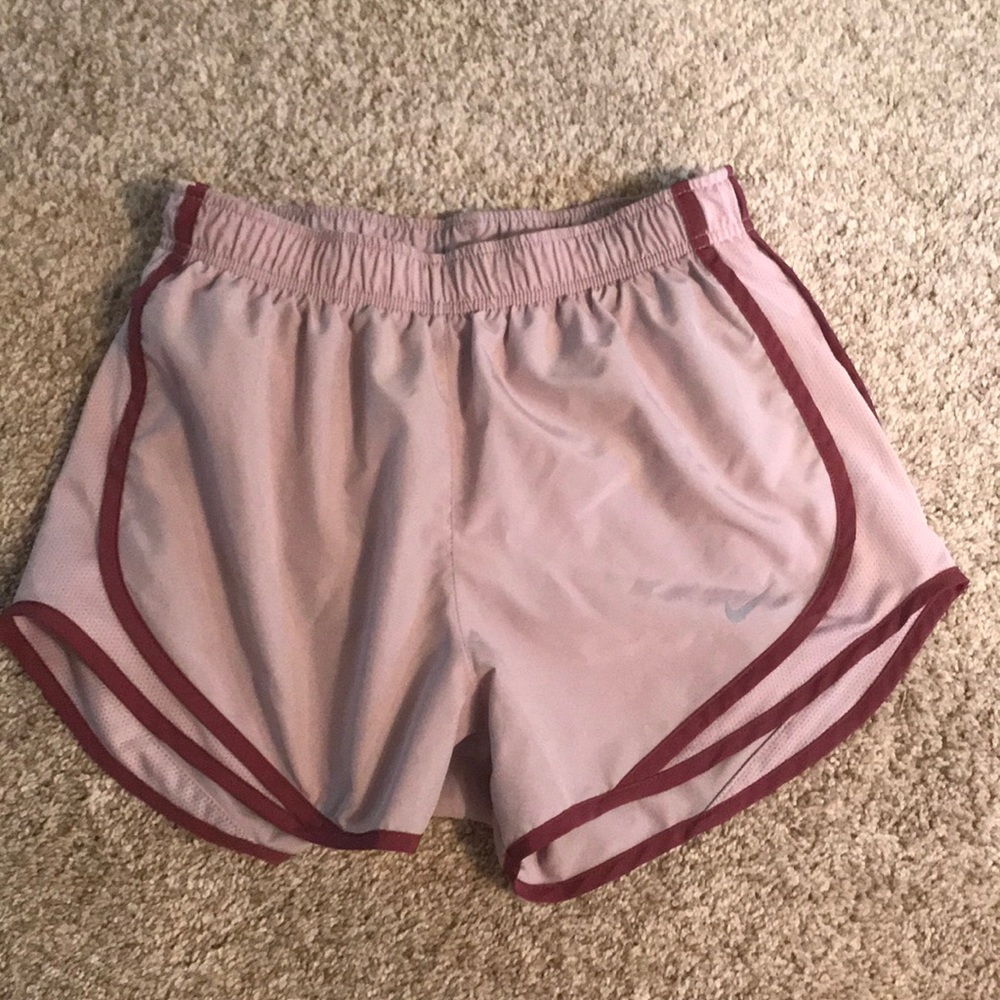 women’s nike shorts size s!